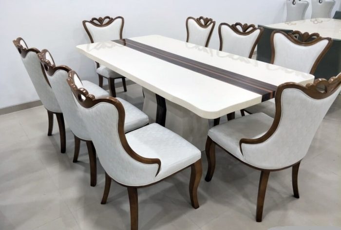 4 seater dining table